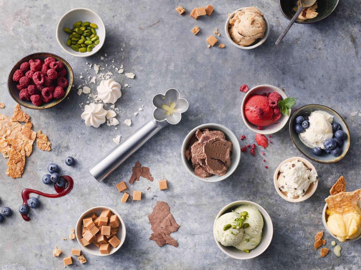 Movenpick Jumeirah Village Triangle Dubai Luaran gambar Häagen-Dazs ice cream